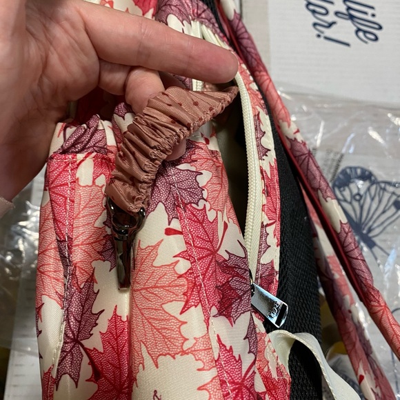 Lug Hopper and Zeppelin NWT - Maples Cream - Picture 10 of 14